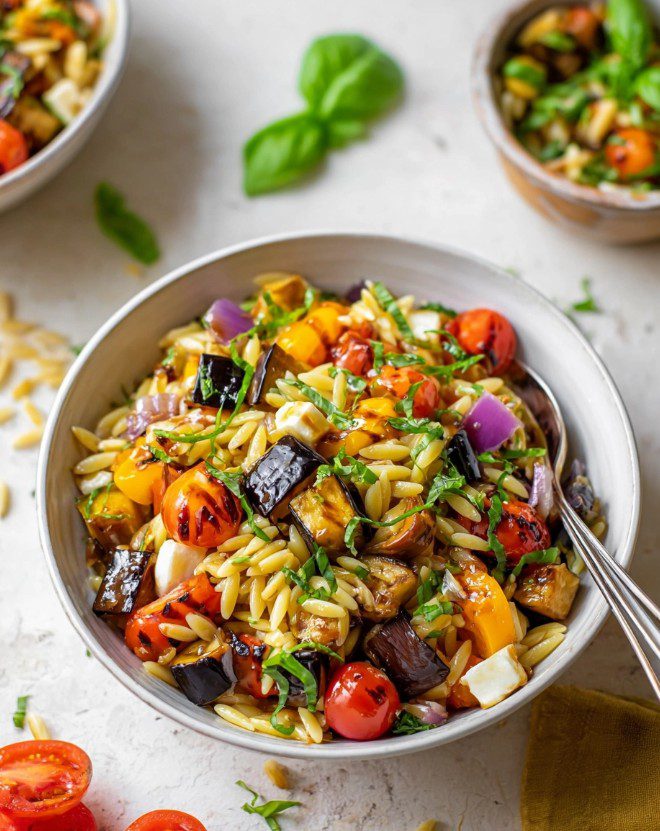 Read more about the article My Absolute Favorite Way to Eat My Veggies (Hint: It Involves Pasta!)